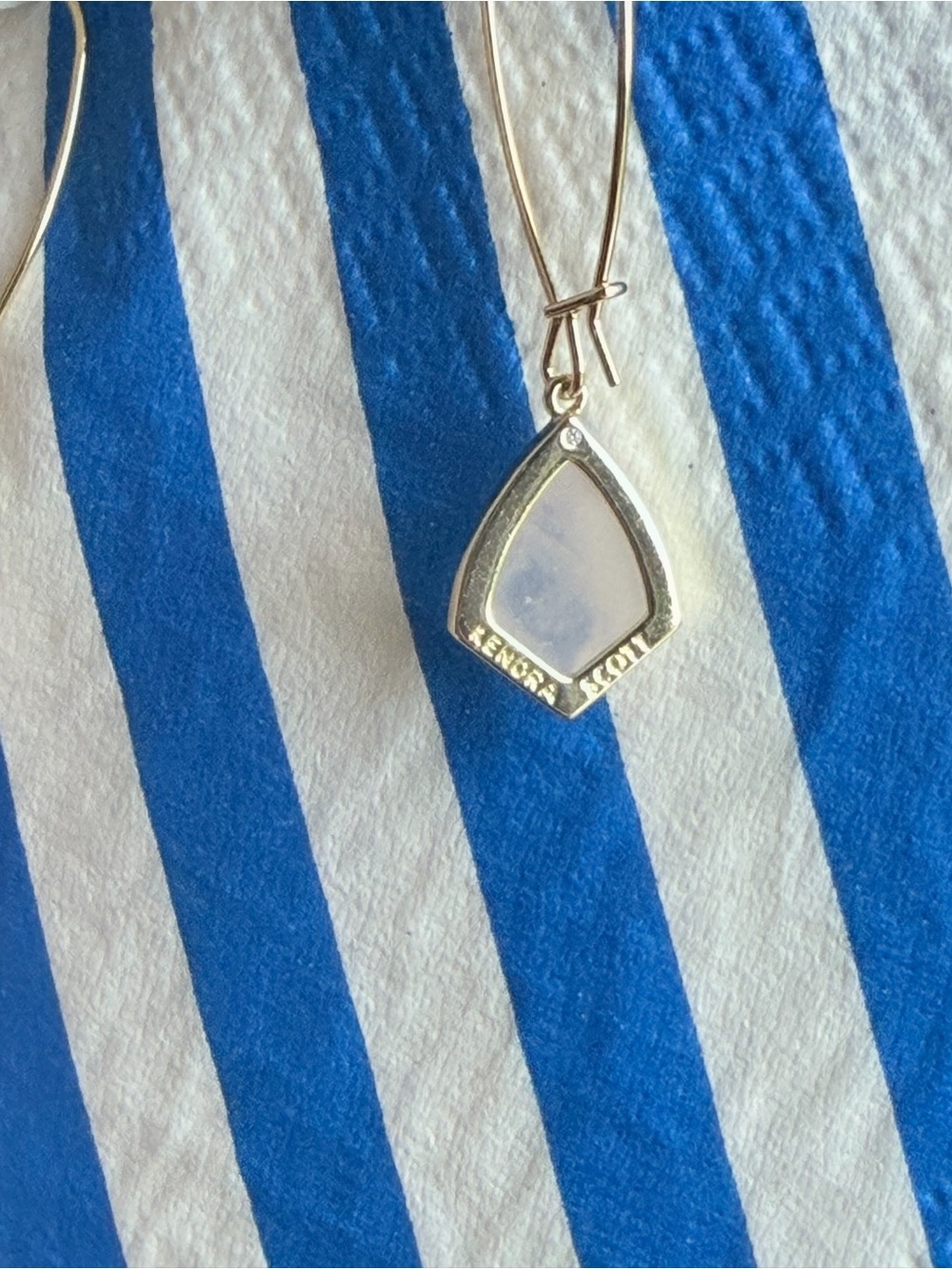 Kendra Scott Carrine Drop Earrings - Picture 2 of 2